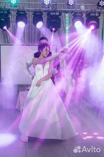 Свет, звук, тяжелый дым, спаркуляры на свадьбу