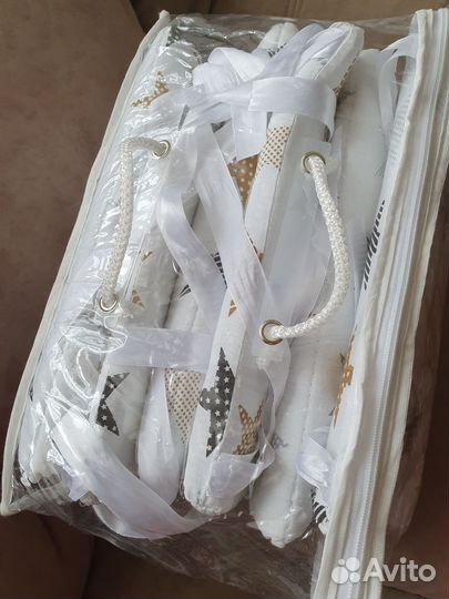 Бортики в детскую кроватку