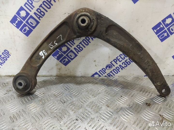 Рычаг подвески передний Peugeot 307 хэтчбэк 1.4