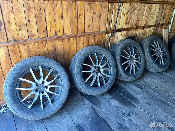 Диски с зимней резиной 225/60 R17