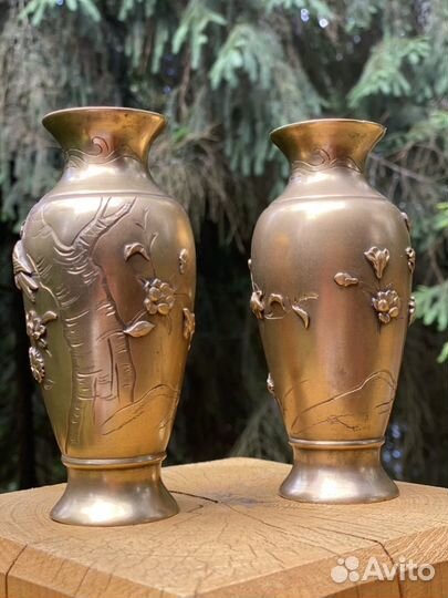 Вазы парные Япония 19 век бронза