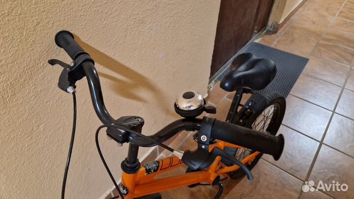 Детский велосипед royal baby 18