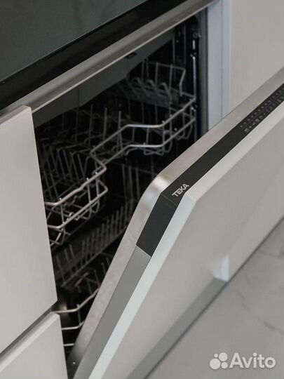 Кухни на заказ. Бecплaтнaя дocтaвкa