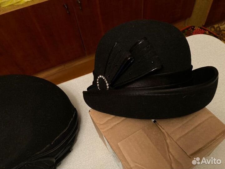 Ремни кож.(много видов),шапка (норка),шляпы (2шт)