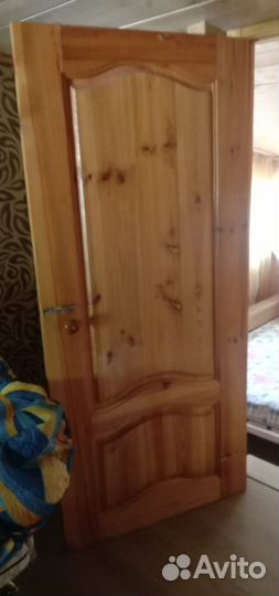 Дверь деревянная бу