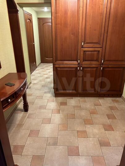 3-к. квартира, 63 м², 3/17 эт.