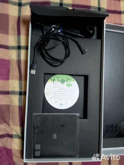 Графический планшет Huion HS610