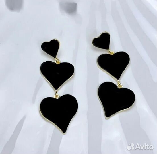 Серьги в форме сердца