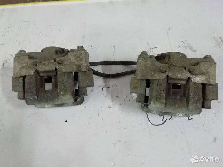 Супорта задние Toyota Fortuner 2018г