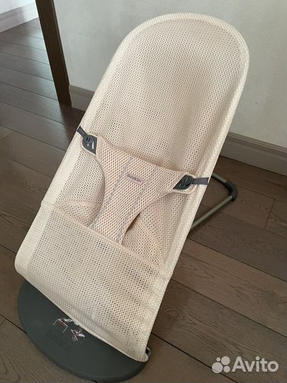 Кресло-шезлонг BabyBjorn Bliss Mesh