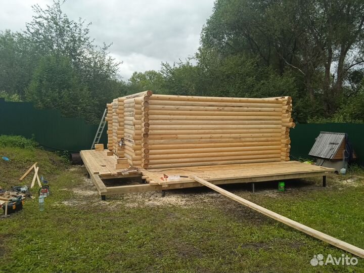 Бригада строителей каркасных домов