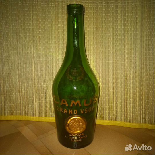 Коллекционная бутылка camus grand vsop