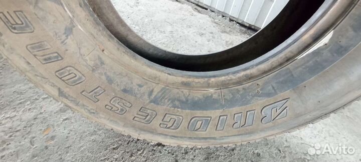 Bridgestone Dueler H/T 215 R15