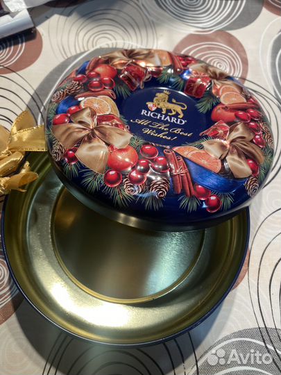 Жестяные банки для чая