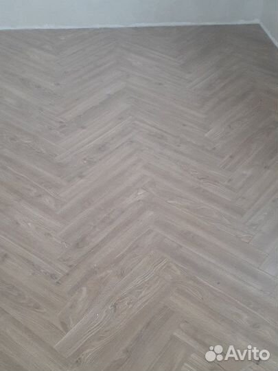 Ламинат, линолеум