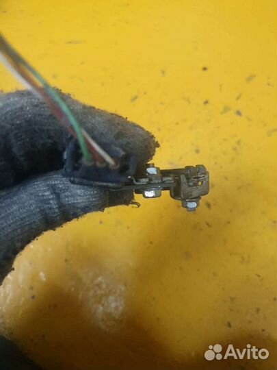 Датчик аккумулятора ZY55-18-8A1 mazda мазда