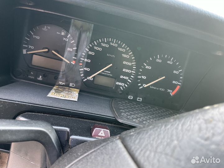 В разборе VW Passat B3 Универсал G60