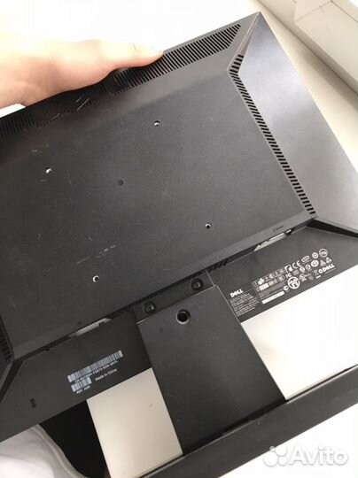 Монитор Dell