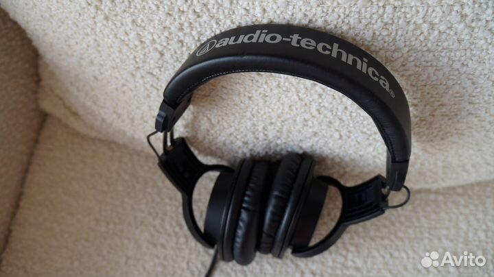 Наушники Audio-Technica ATH-M20x