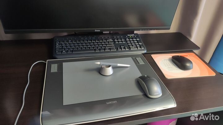 Графический планшет Wacom Intuos 3 (PTZ-930)