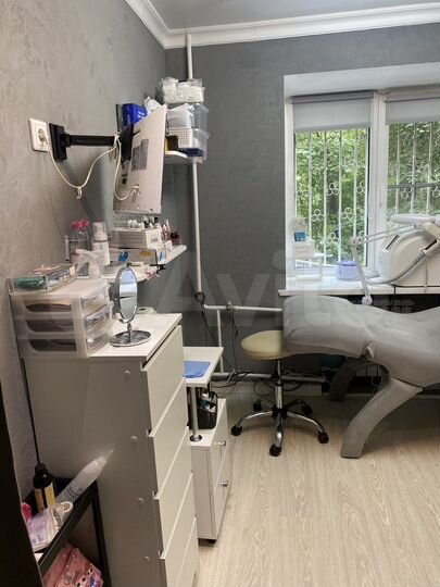 Сдам оборудованный кабинет бровиста/лешмейкера в с