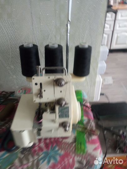 Оверлок для швейной машины