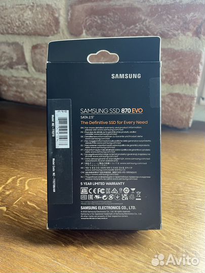 Новый, запечатанный SSD Samsung 870 EVO 2Tb