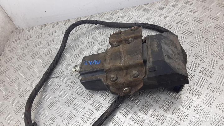 Моторчик стояночного тормоза Opel Antara