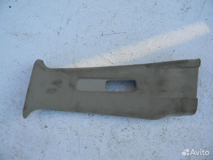 Обшивка стойки Tiida (C11) 2007-2014