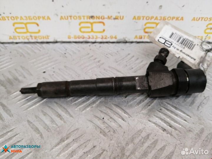 Форсунка Opel Insignia (A) 2009 55566050