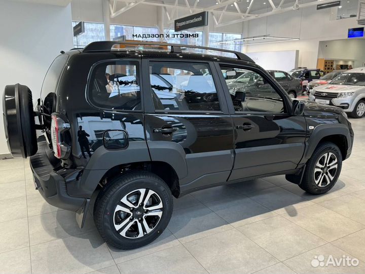 ВАЗ Niva Travel 1.7 МТ, 2024