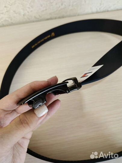 Мужской кожаный ремень Tommy Hilfiger