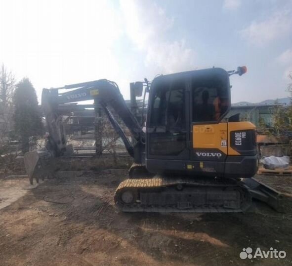 Мини-экскаватор Volvo EC 55, 2022