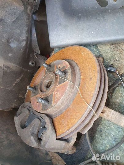 Mitsubishi Lancer 9 CS супорт диск тормозной