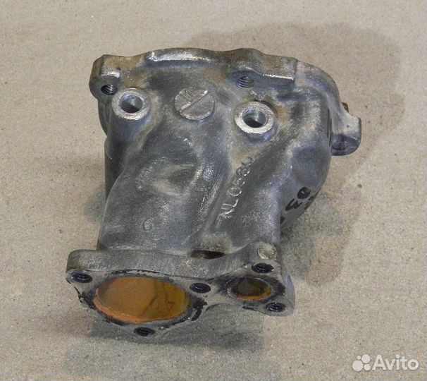 Корпус термостата Nissan Maxima J30 3.0