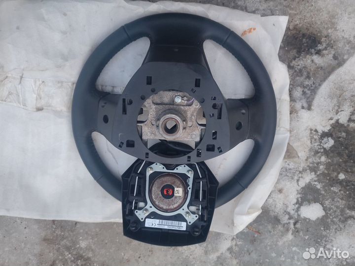 Руль митсубиши аутлендер