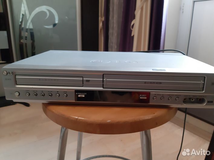 DVD/VHS-плеер LG DC-475