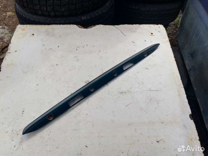 Накладка багажника Мерседес W210