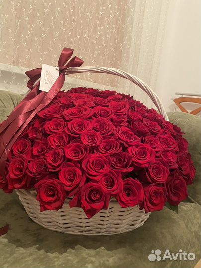 Букеты из 101 роз