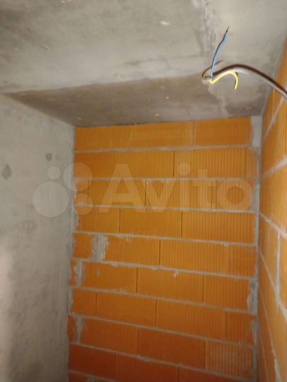Машиноместо, 10 м²
