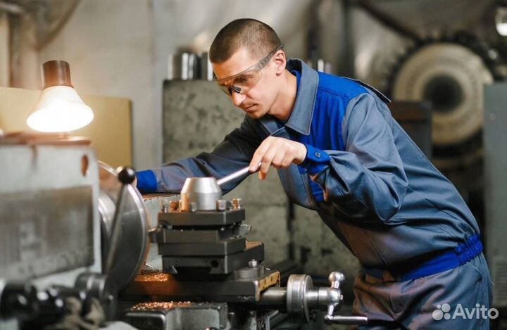 Токарь на производство, жилье, проезд