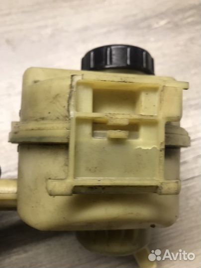 Рено логан бачок гидроусилителя