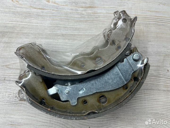 Колодки тормозные задние Renault Logan 2005-2014