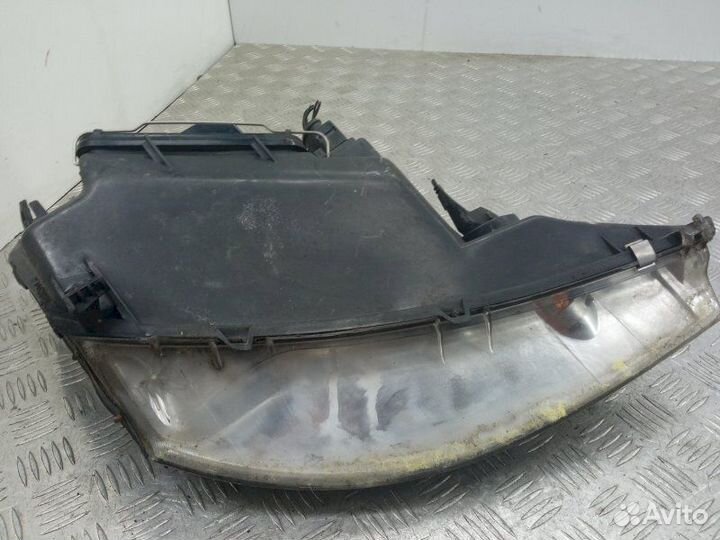 Фара Ford Focus 1 (1998-2004)