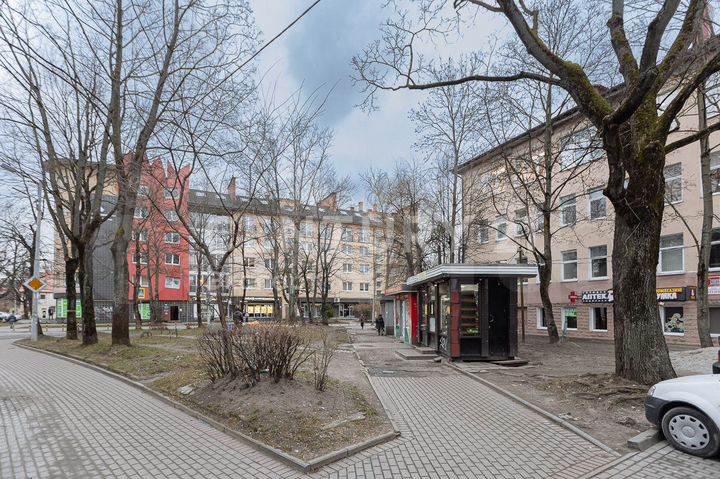 Помещение на красной линии, 31м