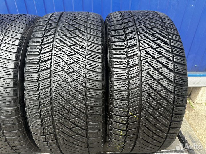 Continental ContiVikingContact 6 245/45 R17 99T