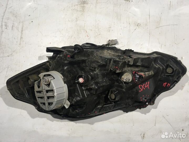 Фара правая (Fiat Sedici, Suzuki SX4)