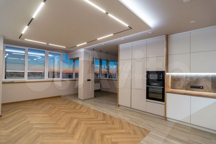 3-к. квартира, 101 м², 14/19 эт.