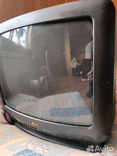 Телевизор