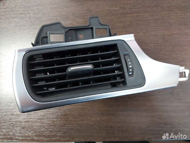 Дефлектор воздушный Audi A6 C7 cdnb 2012